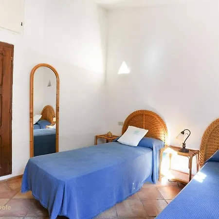 Cervo House, Piscina E Giardino