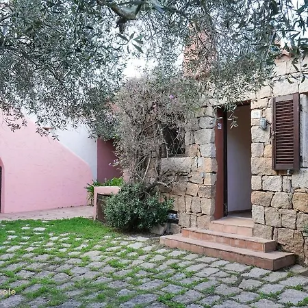 Casa vacanze Cervo House, Piscina E Giardino