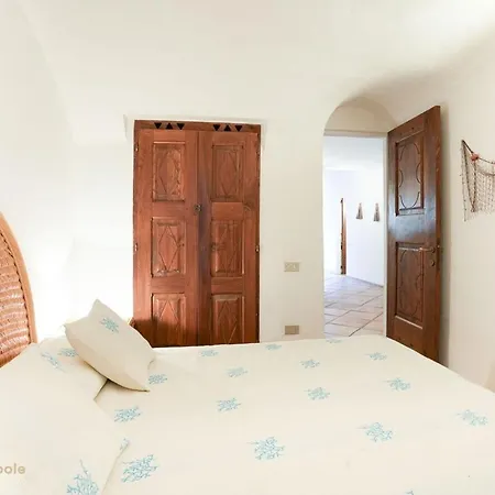 Cervo House, Piscina E Giardino